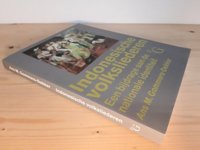 Boek met de titel: Indonesische volksliederen
