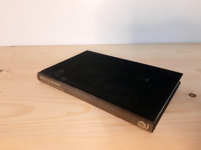 Boek met de titel: Zwanen schieten