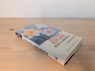 Boek met de titel: Geluk is gevaarlijk