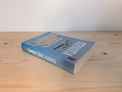 Boek met de titel: Vleugels - Poema Pocket