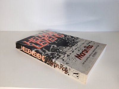 Boek met de titel: Heldenlevens