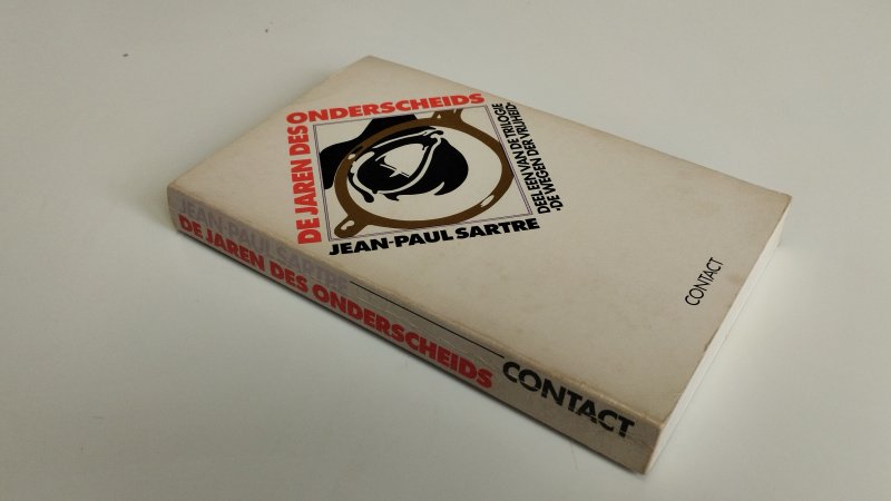 Tweedehands boek: Jaren des Onderscheids, van auteur Jean-Paul Sartre, Jo Boer - Softcover, kaft is verkleurd.Snede ietwat smoezelig. Pagina's netjes en onbeschreven. In redelijke tot goede staat