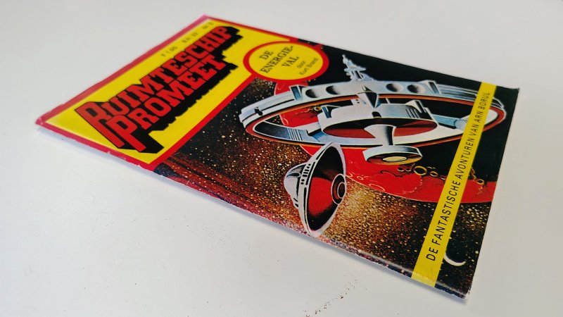 Boek met de titel: Ruimteschip Promeet nummer 2, De energie val