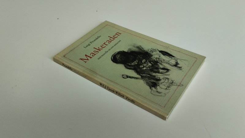 Boek met de titel: Maskeraden