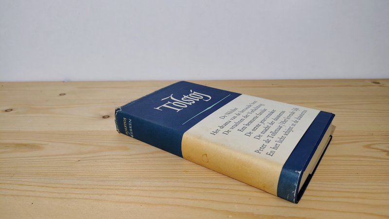 Boek met de titel: Tolstoj, Verzamelde werken deel 7