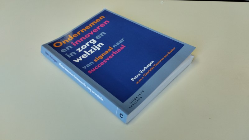 Boek met de titel: Ondernemen en innoveren in zorg en welzijn