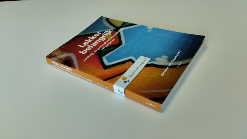 Tweedehands boek: Lekker belangrijk van auteur Nicolien van Halem - Softcover, netjes en onbeschreven. In goede goede staat