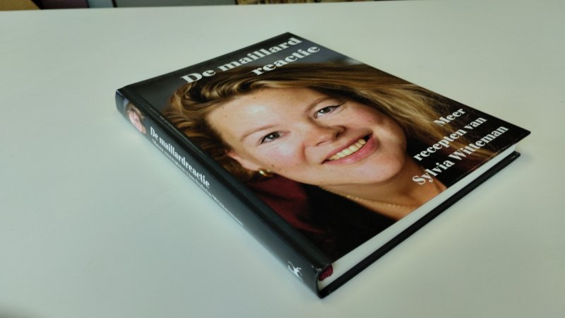 Tweedehands boek: De maillard reactie van auteur Sylvia Witteman - Hardcover, pagina's netjes en onbeschreven. In zeer nette staat.