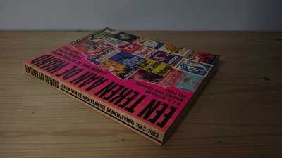 Boek met de titel: Een teken aan de wand