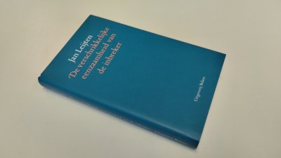 Boek met de titel: De verschrikkelijke eenzaamheid van de inbreker