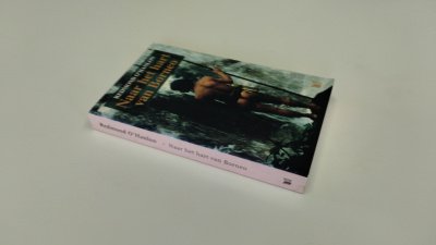 Boek met de titel: Naar het hart van Borneo