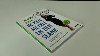 Boek met de titel: Ik ken mezelf en ben slank