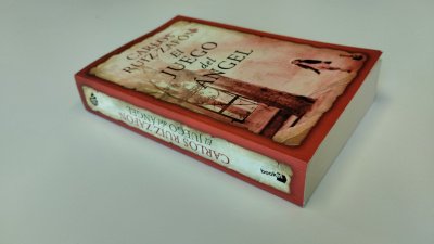 Boek met de titel: El juego del Ángel
