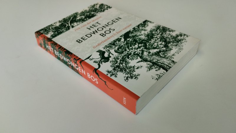 Tweedehands boek: Het bedwongen bos van auteur Dik van der Meulen - Softcover met flappen, netjes en onbeschreven, in zeer goede staat
