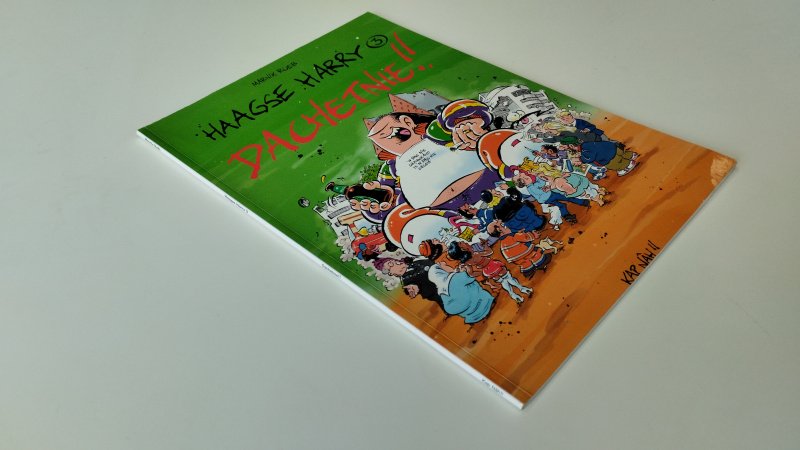 Tweedehands boek: Haagse Harry Dachenie!! van auteur 9789080387768 - Softcover, gelezen. leesvouwtjes in rechterhoek onderkant. In goede staat.