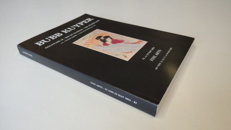 Tweedehands boek: Bubb Kuyper Veilingcatalogus 82 | Fine Arts 22 & 23 mei 2025 van auteur Bubb Kuyper - Paperback met minimale gebruikerssporen puntjes kaft. Lichte slijtage rand bovenkant rug, binnenwerk onbeschreven en netjes.