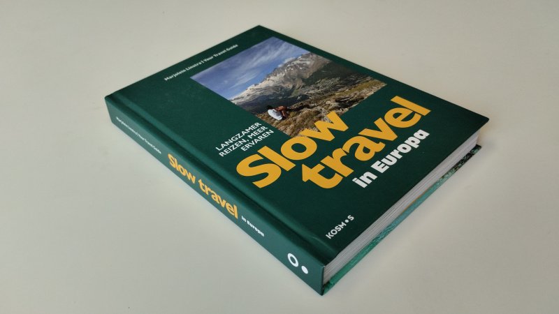 Tweedehands boek: Slow travel in Europa van auteur Marjolein Linstra - Hardcover, als nieuw, geen zichtbare gebruikssporen