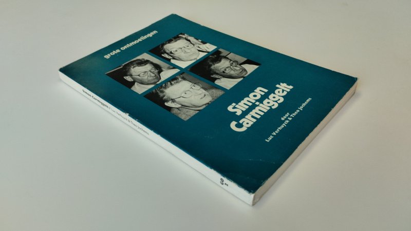 Tweedehands boek: Simon Carmiggelt van auteur Luc Verhuyck - Paperback, goede staat, gebruikssporen aan de kaft, pagina's netjes en onbeschreven.