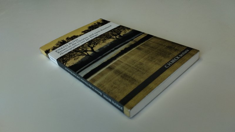 Tweedehands boek: Reisen in die Ukraine und nach Russland van auteur Joseph Roth - Duitstalige paperback met flappen, kaft in zeer goede staat, pagina’s schoon, fris en onbeschreven