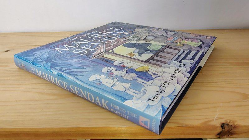 Tweedehands boek: The Art of Maurice Sendak van auteur Tony Kushner - Hardcover appears like new on the outside. Slight discoloration to the white pages, otherwise clean and unmarked.