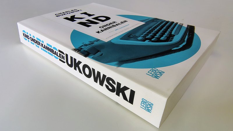 Tweedehands boek: Kind onder kannibalen van auteur Charles Bukowski - Paperback met rechte rug en hele lichte leesvouw. Minimale gebruikerssporen puntjes kaft. Binnenwerk onbeschreven en netjes.