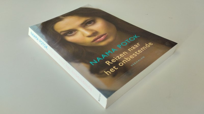 Tweedehands boek: Reizen naar het onbestemde van auteur Naama Potok - In goede staat. Nederlandstalige paperback. Kaft lichte gebruikssporen, gekromde rug. Pagina’s netjes en onbeschreven.