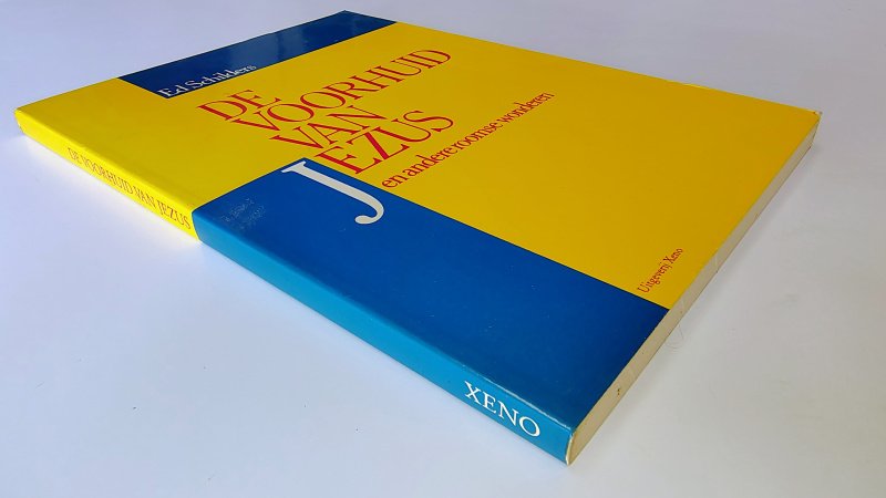 Tweedehands boek: De voorhuid van Jezus en andere roomse wonderen van auteur Ed Schilders - Paperback met lichte verkleuring kaft langs de rug. Lichte gebruikerssporen puntjes kaft. Binnenwerk onbeschreven en netjes.