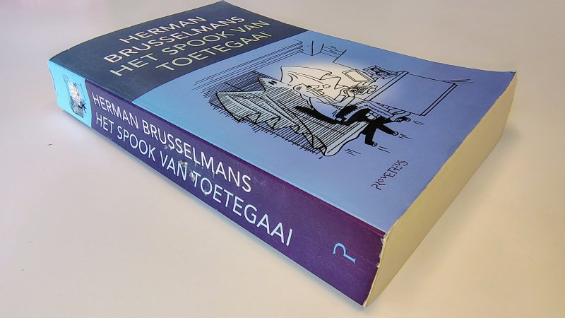 Tweedehands boek: Het spook van Toetegaai van auteur Herman Brusselmans - Paperback met licht gebogen ruggetje en leesvouwen. Lichte slijtage randen en puntjes kaft. Lichte vouwen in bladzijdes links boven, onbeschreven.