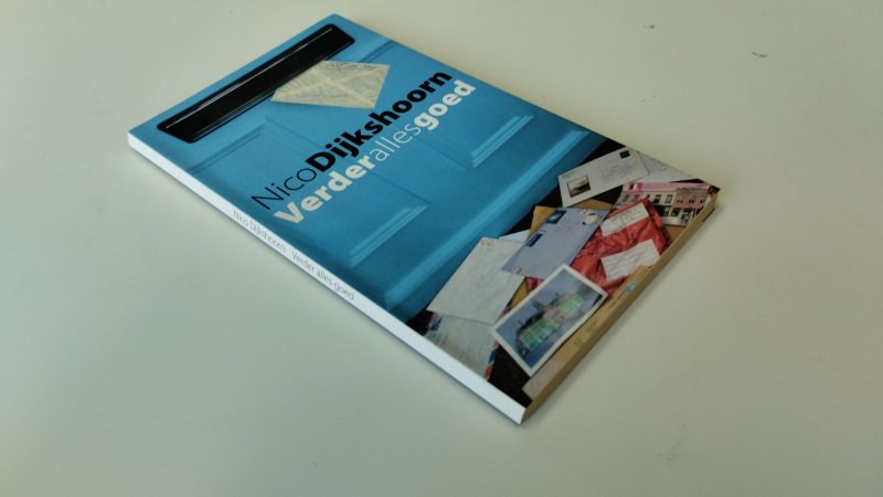 Tweedehands boek: Verder alles goed van auteur Nico Dijkshoorn - In goede staat. Nederlandstalige paperback. Lichte gebruikssporen aan kaft, pagina’s netjes en schoon.