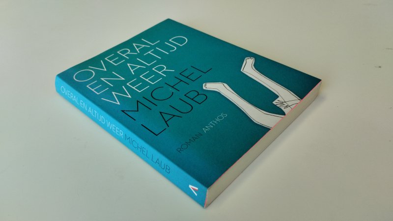 Tweedehands boek: Overal en altijd weer van auteur Michel Laub - In goede staat. Nederlandstalige paperback. Lichte gebruikssporen aan kaft, pagina’s netjes en schoon.