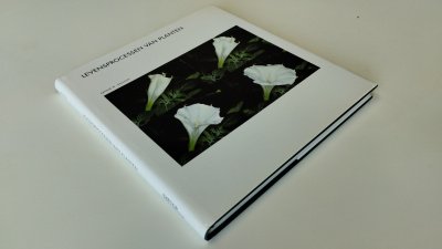 Boek met de titel: Levensprocessen van planten