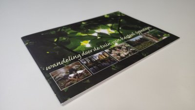 Boek met de titel: Wandeling door de tuin van kasteel Sypesteyn