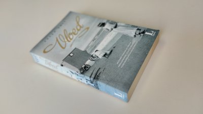 Boek met de titel: Vloed
