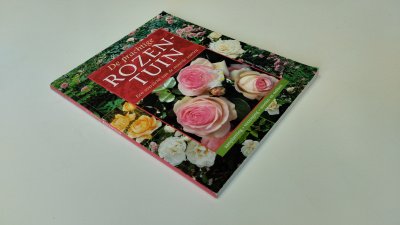 Boek met de titel: De prachtige rozentuin