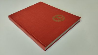 Boek met de titel: Deutsche Demokratische Republik