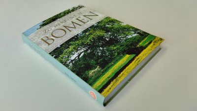 Boek met de titel: Zo herkent u bomen