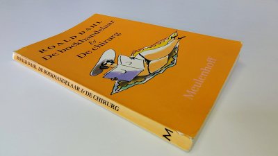 Boek met de titel: De boekhandelaar & De chirurg