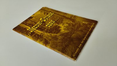 Boek met de titel: Nieuw-Guinea torn…