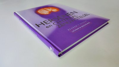 Boek met de titel: Hersenen & Centraal Zenuwstelsel