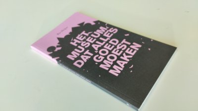 Boek met de titel: Het museum dat alles goed moest maken