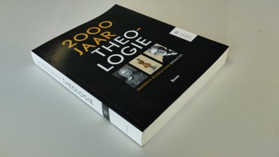 Boek met de titel: 2000 jaar theologie deel 2