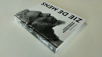 Boek met de titel: Zie de mens