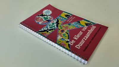 Boek met de titel: De kleur van duurzaamheid