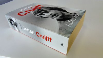 Boek met de titel: Johan Cruijff, de biografie