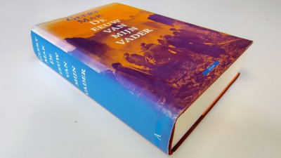 Boek met de titel: De eeuw van mijn vader