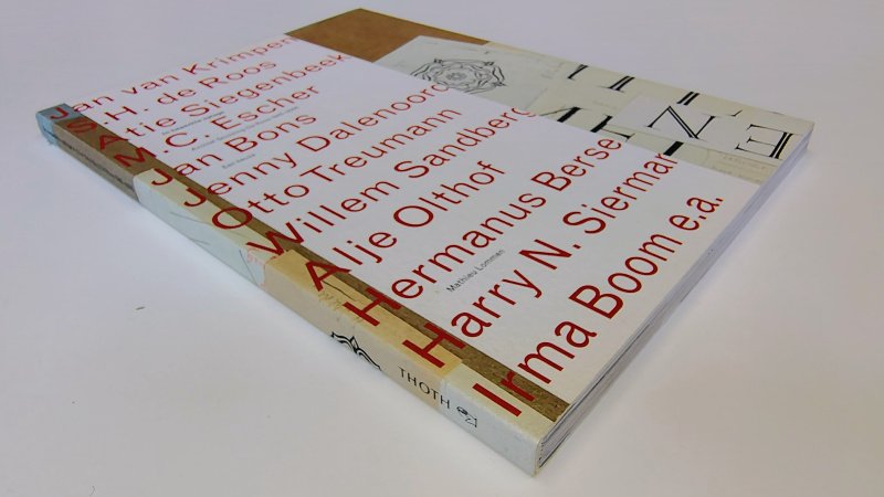 Tweedehands boek: In beperkte oplage, Archief Stichting De Roos 1945-2005 van auteur Mathieu Lommen - Paperback met flappen, minimale gebruikerssporen randen kaft. Ex-libris voorin verder onbeschreven en netjes.