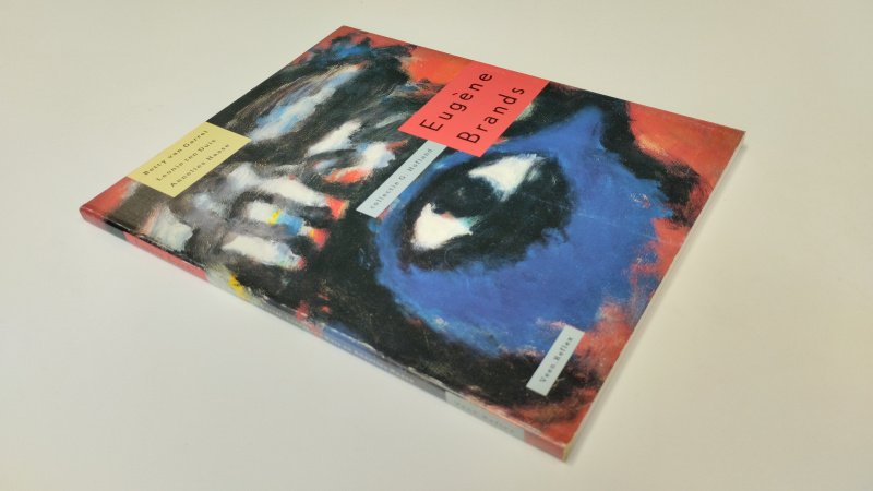 Tweedehands boek: Eugène Brands van auteur Betty van Garrel, Leonie ten Duis, Annelies Haase - In goede staat. Nederlandstalige paperback. Kaft lichte gebruikssporen, pagina’s netjes en schoon. Ex-Libris voorin.