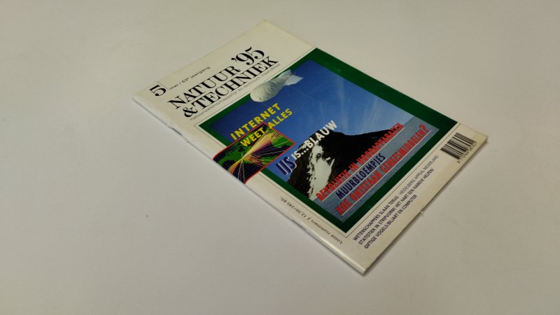 Tweedehands boek: Natuur & Techniek – mei 1995 (5e nummer, 63e jaargang) van auteur Redactie Natuur & Techniek - In goede staat. Nederlandstalige softcover (tijdschrift). Lichte gebruikssporen aan de kaft, pagina’s netjes en goed leesbaar.