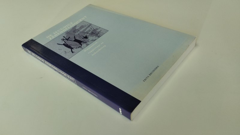 Tweedehands boek: De jeugdige zedendelinquent van auteur Frits Bruinsma - In goede tot zeer goede staat. Nederlandstalige paperback. Kaft heeft lichte gebruikssporen en lichte verkleuring. Pagina’s verkeren in nette staat.