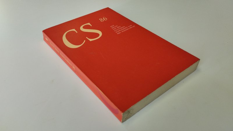 Tweedehands boek: CS 86 van auteur Diverse auteurs - In goede staat. Nederlandstalige paperback. Kaft heeft lichte gebruikssporen en lichte verkleuring. Pagina’s verkeren in nette staat. Ex Libris relief stempel voorin